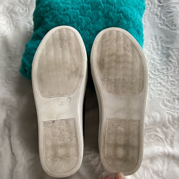 Steve Madden Freeda Black Breathable Mesh Slip On Sneakers! - Picture 5 of 5